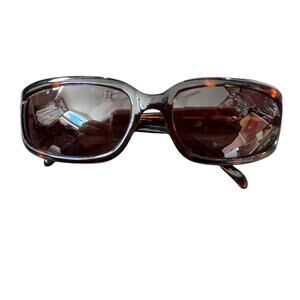 Sunglasses Womens Trendy good condition Black Brown Sun Shades